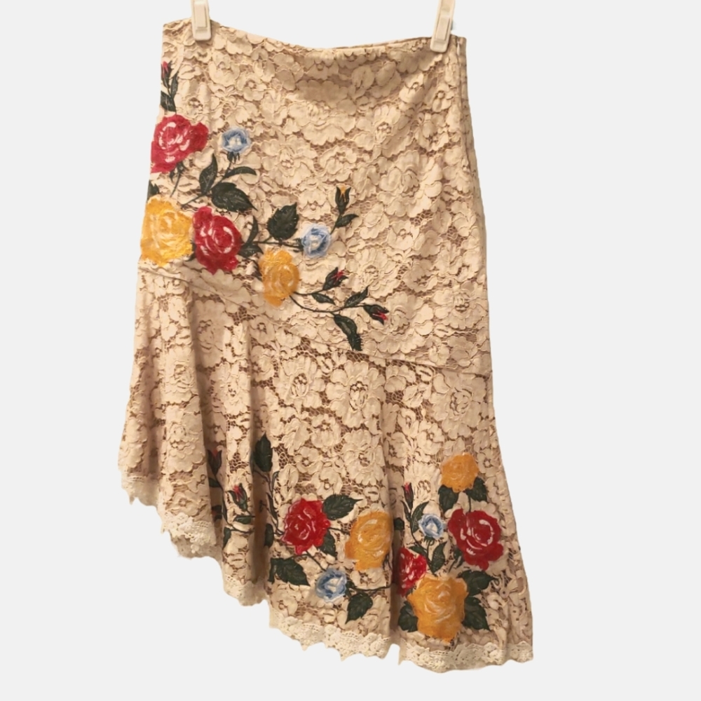 Anthropologie, Maeve, lace, floral asymmetrical skirt. Size :M. NWOT